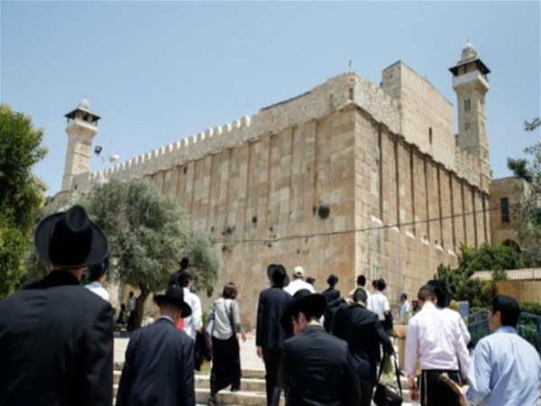 "الأوقاف" تصدر بياناً بالذكرى السنوية لمجزرة المسجد الإبراهيمي