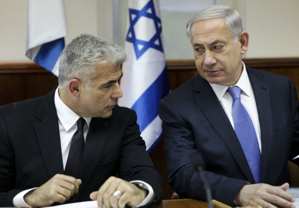 رئيس المعارضة الإسرائيلية يدعو نتنياهو لمناظرة أمام الجمهور