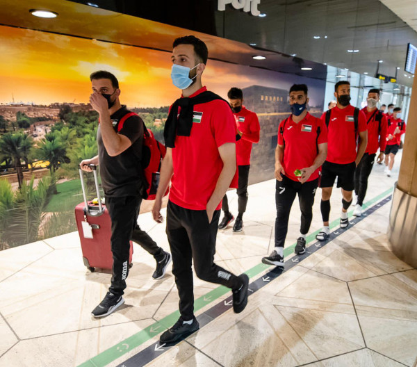 بعثة المنتخب الوطني الفلسطيني لكرة القدم تصل العاصمة السعودية
