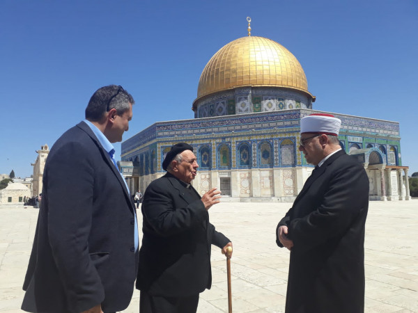الأب مناويل مسلم يزور القدس بعد غياب قصري استمر نصف قرن