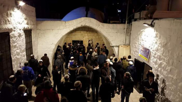 نابلس: عدة إصابات بمواجهات مع الاحتلال في محيط قبر يوسف