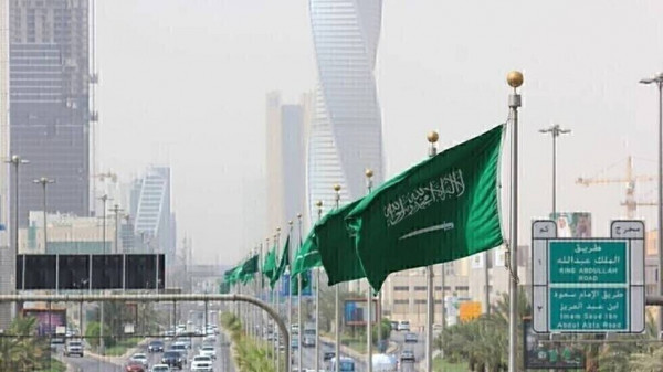 مصرع سعودي بهجوم من أسد كان يقوم بتربيته في الرياض