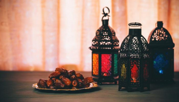 ما حكم من يصوم في شهر رمضان ولا يصلي ؟