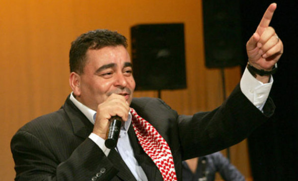 وفاة المطرب الأردني متعب الصقار بعد صراعه مع المرض