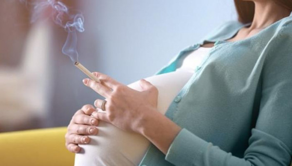احذري من التدخين أثناء الحمل.. قدي يؤدي لتشوهات خلقية