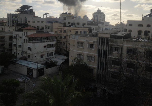 شاهد: الاحتلال يدمر مبنى وزارة الأوقاف غرب مدينة غزة