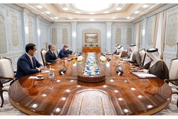 قطر وأوزباكستان يبحثان زيادة الاستثمار بين البلدين