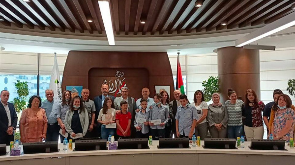 الإعلان عن الفائزين في مشاريع بلدية رام الله للتوعية البيئية في زمن جائحة (كورونا)
