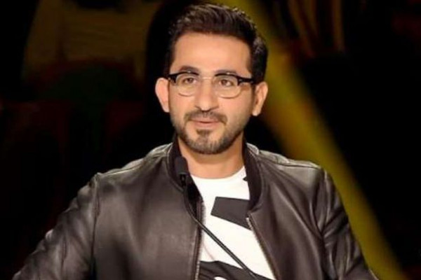 شاهد: أحمد حلمي حديث الجمهور بصورة وسؤال غريب
