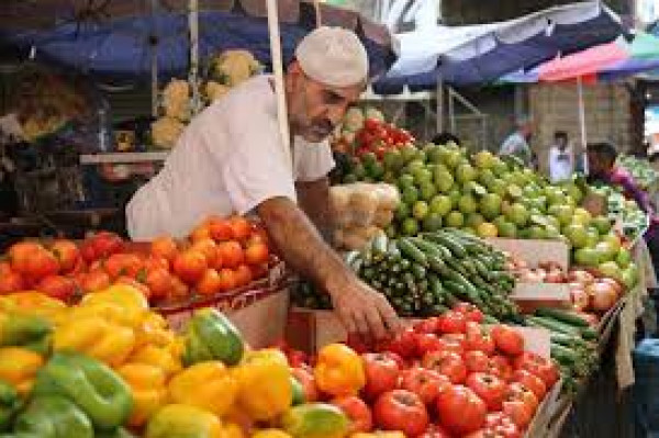 أسعار الخضار والدجاج في أسواق غزة