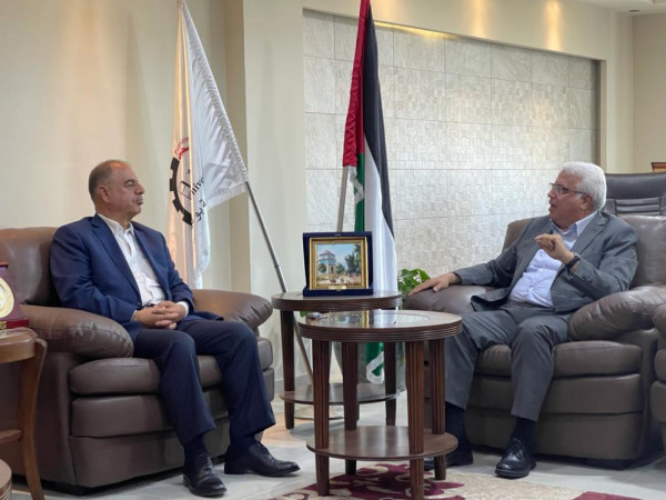 البوليتكنك واتحاد الصناعات الغذائية يبحثان آفاق التعاون المُشترك