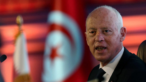 وزير الخارجية الأمريكية يدعو الرئيس التونسي إلى "الالتزام بالديمقراطية"