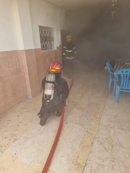 إطفائية بلدية الخليل تتعامل مع 34 بلاغاً خلال الـ 48 ساعة الماضية