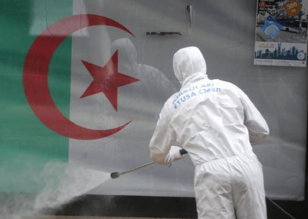 بالتعاون مع الصين.. الجزائر تنتج لقاحًا لمواجهة (كورونا)