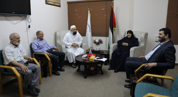غزة: لجنة الداخلية بالتشريعي تلتقي وكيل وزارة الحكم المحلي