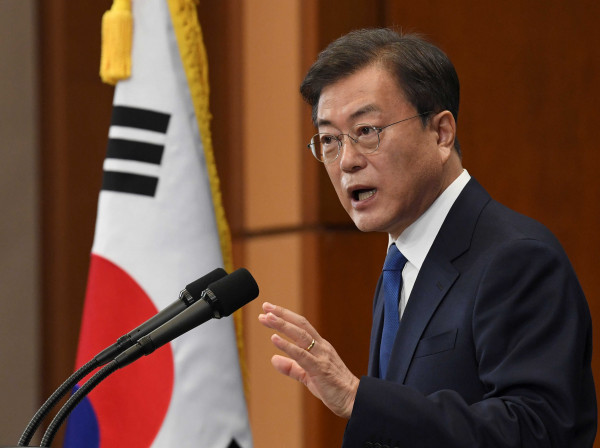 رئيس كوريا الجنوبية: ألم يحن الوقت لحظر تناول لحوم الكلاب؟