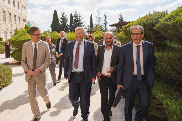 وفد ألماني يزور جامعة القدس ويؤكد عمق الشراكة القائمة