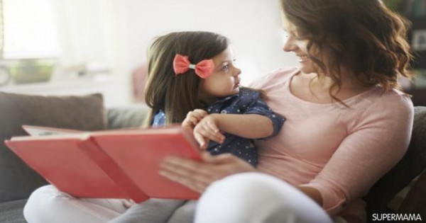 أهمية ثرثرة طفلك وكيفية التعامل معه