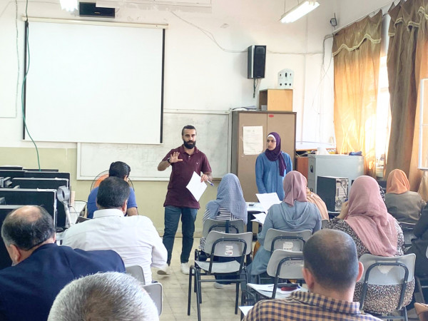 مكتب منطقة القدس- لجنة الانخابات المركزية ينهي الدورات التدريبية