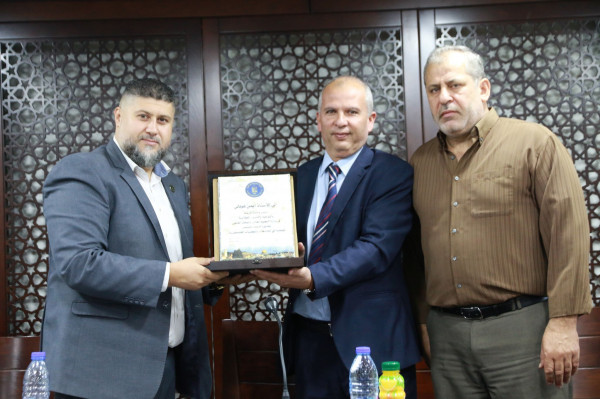 الكلية العصرية الجامعية تستضيف ورشة عمل حول "التنمية المحلية وتمكين المرأة"