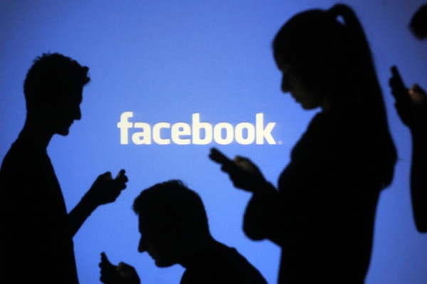 (فيس بوك) تتعرض للهجوم والإنتقاد من مجلس الإشراف