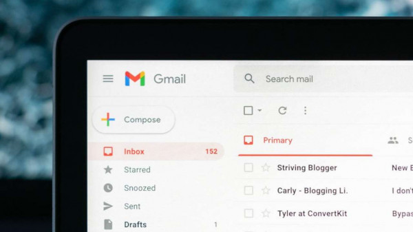 كيف تؤجل رسائل البريد الإلكتروني على (Gmail)؟