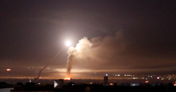 القناة 12: ايران تصدت للطائرات الإسرائيلية في الهجوم الاخير على سوريا
