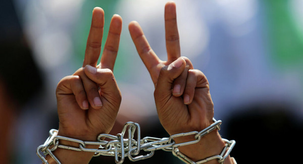 نادي الأسير: جلسة جديدة ستُعقد للمعتقل أبو عكر المضرب منذ (64) يومًا