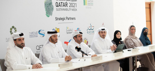 اللجنة العليا تستعرض مجهوداتها لتحقيق الاستدامة على الطريق نحو المونديال