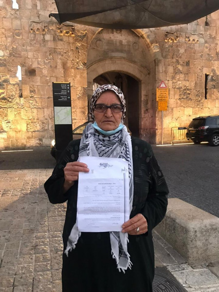 نفيسة خويص تقارع الاحتلال بالرباط في الأقصى والمقبرة اليوسفية نفيسة خويص تقارع الاحتلال بالرباط في الأقصى والمقبرة اليوسفية