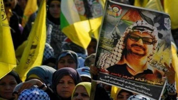 الجماهير الفلسطينية بعدة محافظات تحيي الذكرى الـ17 لاستشهاد ياسر عرفات