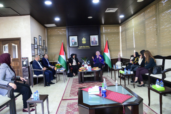 غنام تكرم الشيف سلام دقاق صاحبة أشهر مطعم فلسطيني في دبي