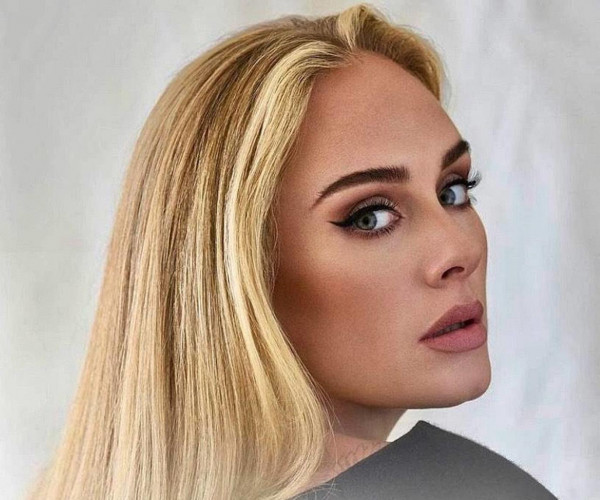 مكياج طبيعي وبسيط من وحي أديل