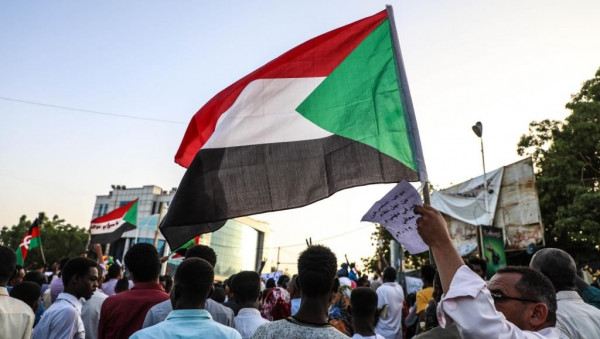 "الحرية والتغيير" السودانية تعلق على نبأ الاتفاق بين الجيش وحمدوك