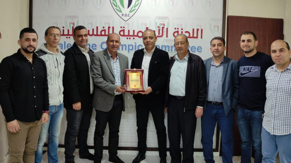 الاتحادات الرياضية تقدم التهنئة للمكتب التنفيذي للجنة الأولمبية بغزة