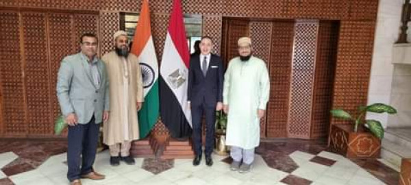 خوراكبوالا يناقش سفير مصر في الهند فرص الاستثمار
