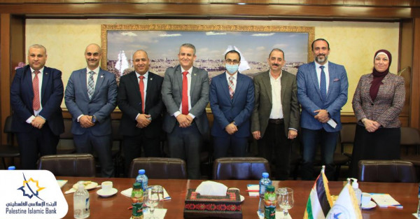 "الإسلامي الفلسطيني" وجامعة النجاح الوطنية يبحثان سبل تعزيز التعاون المشترك