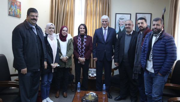 "التربية" تبحث مع نقابة العلوم المعلوماتية تمكين طلبتنا تكنولوجياً