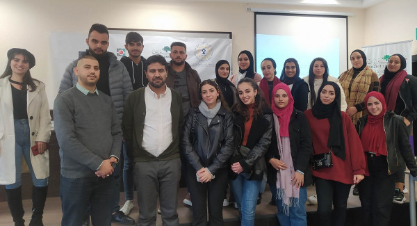 دائرة العلوم السياسية في جامعة بيرزيت ومركز "شمس" يختتمان دورة تدريبية
