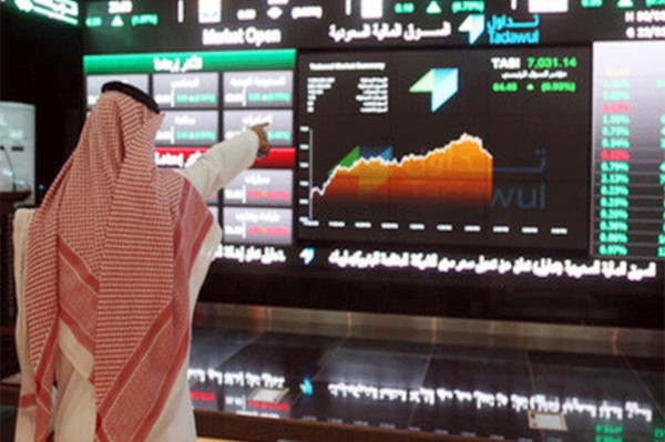 بعد ذروة ارتفاعه.. سوق الأسهم السعودية يسجل خسائر كبيرة