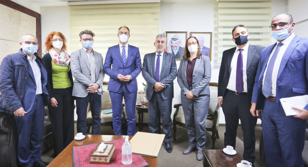 وزير الحكم المحلي يبحث مع الممثلية الألمانية البرامج الخاصة بقطاع الحكم المحلي
