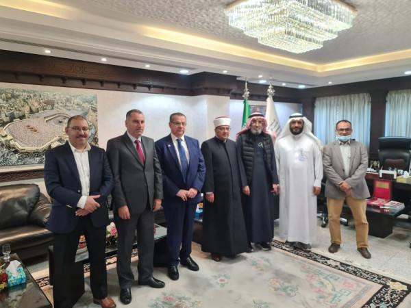 وزير الأوقاف وأمين عام الندوة العالمية للشباب الإسلامي يبحثان سبل التعاون