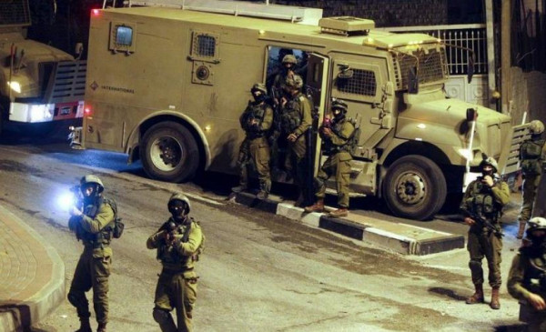 الاحتلال يعتقل 11 مواطنا في محافظة الخليل