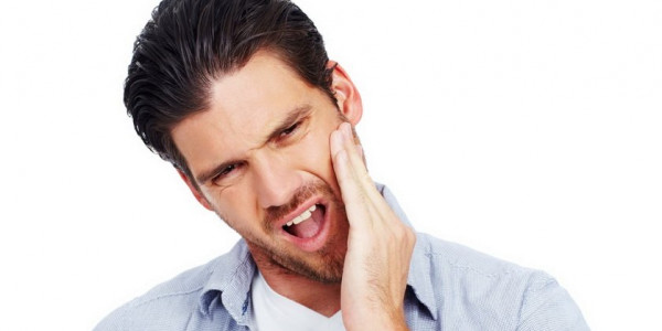تعرف على أعراض وأسباب شلل الوجه