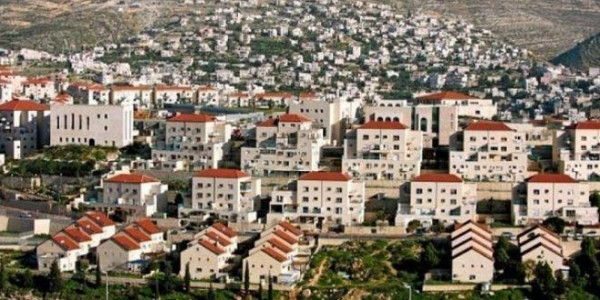 تقرير: سلطات الاحتلال تجيز "الخدمة الوطنية" لليهود في البؤر الاستيطانية 