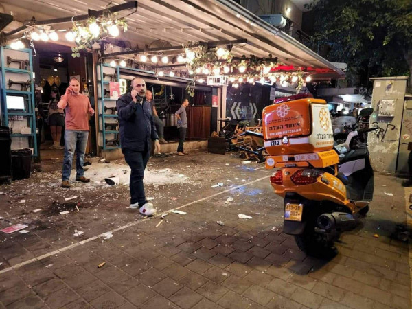 شاهد: إصابات بينهم بحالة خطيرة في عملية اطلاق نار وسط تل أبيب.. كيف تمت؟