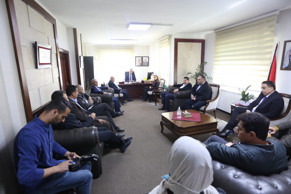 الحكم المحلي ونقابة المهندسين يبحثان علاوة طبيعة عمل مهندسي الهيئات المحلية