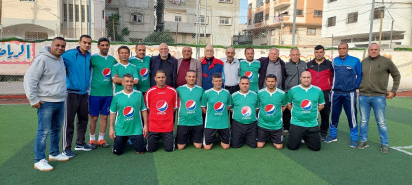 غزة: فريق نادي اتحاد الشجاعية يتأهل لدور ربع النهائيّ من بطولة قدامى اللاعبين