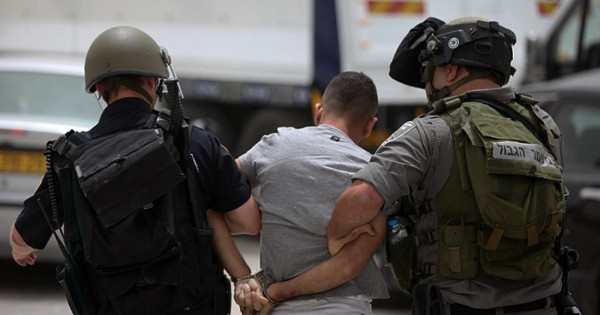 قوات الاحتلال تعتقل الأسير المحرر عصام ريان من القدس
