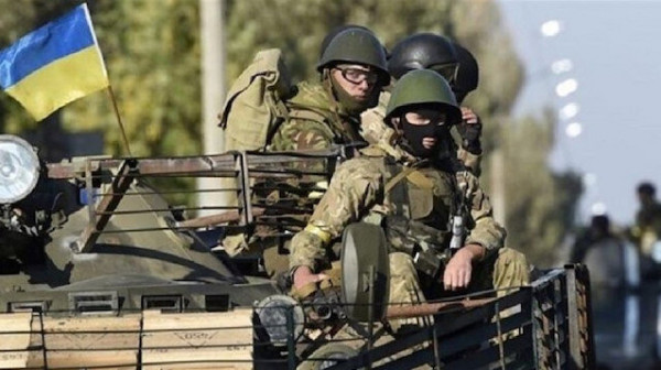 جنرال أمريكي: ندرب القوات الأوكرانية منذ 2015